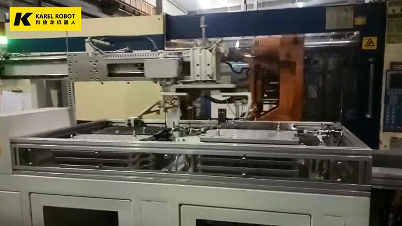 頂鑲件機(jī)